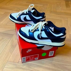 Nike Dunk Low, Vintage Navy